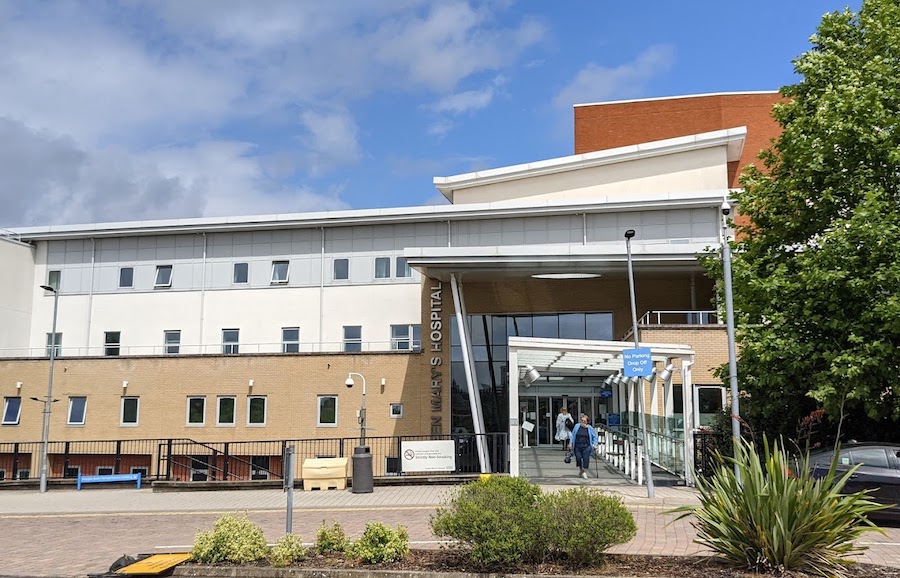 Queen Mary's Hospital exterior